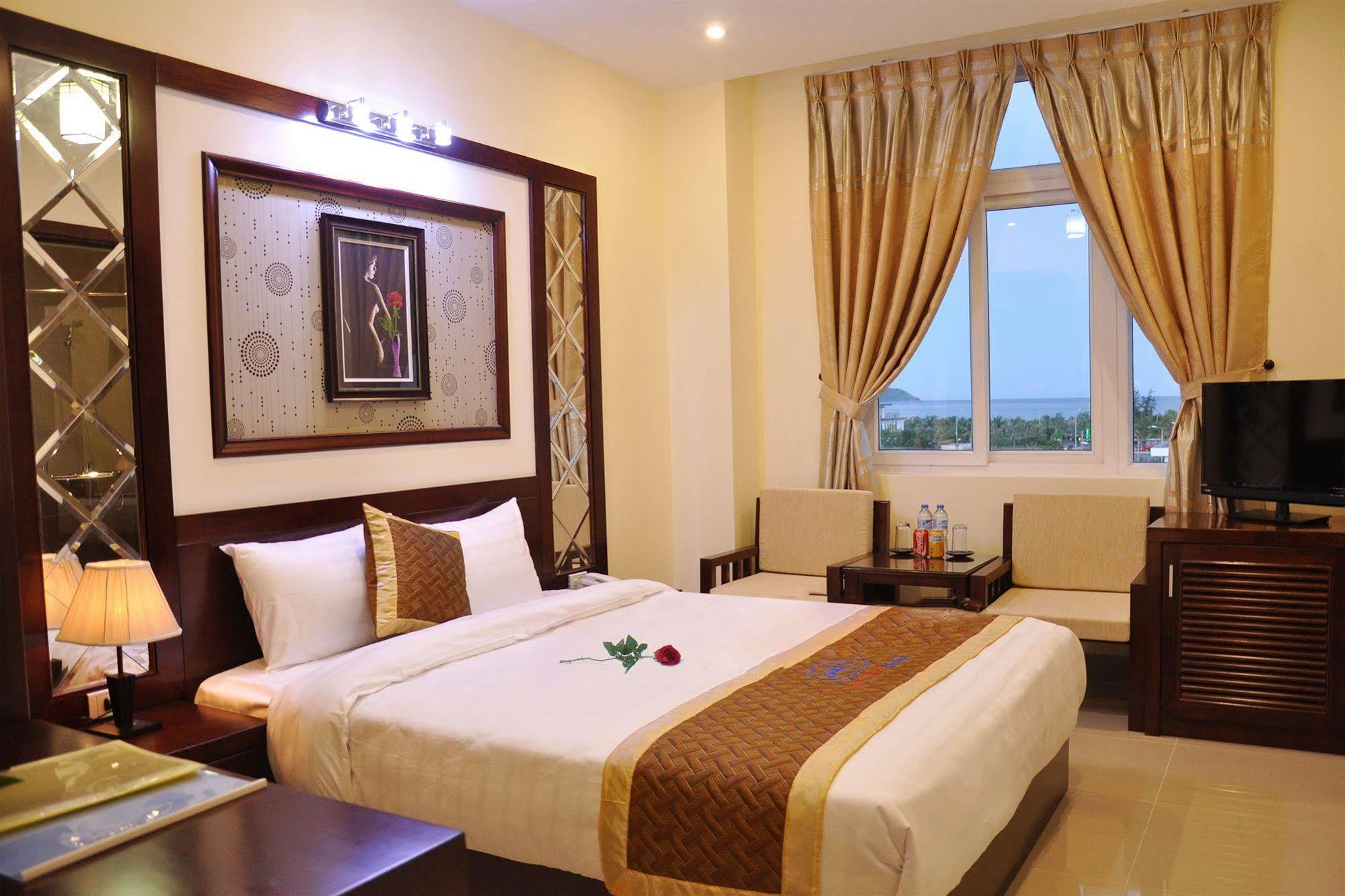 Gia Linh Hotel Da Nang Exterior foto