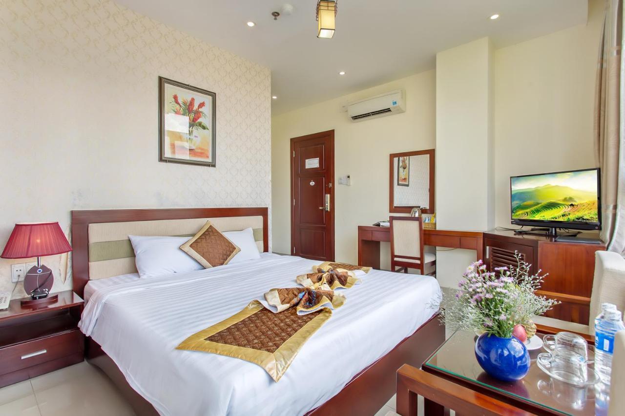 Gia Linh Hotel Da Nang Exterior foto