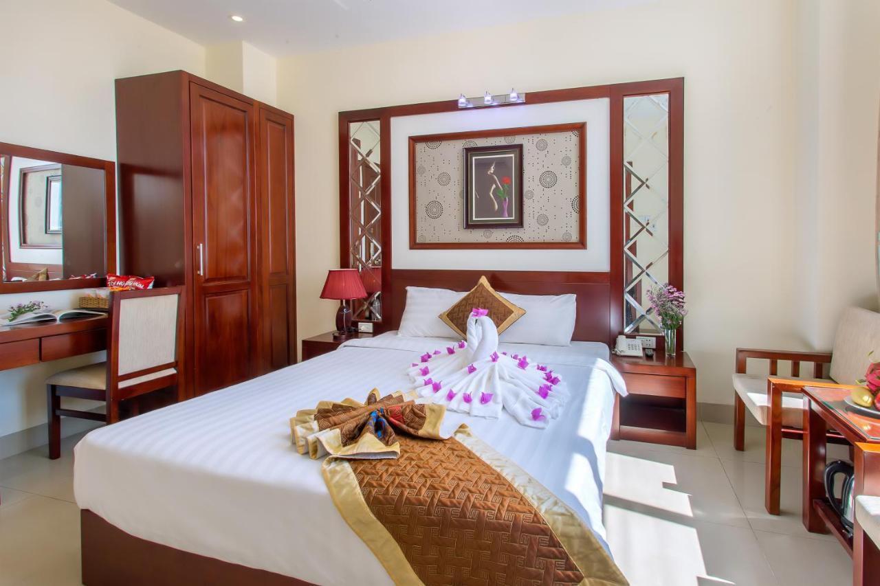Gia Linh Hotel Da Nang Exterior foto