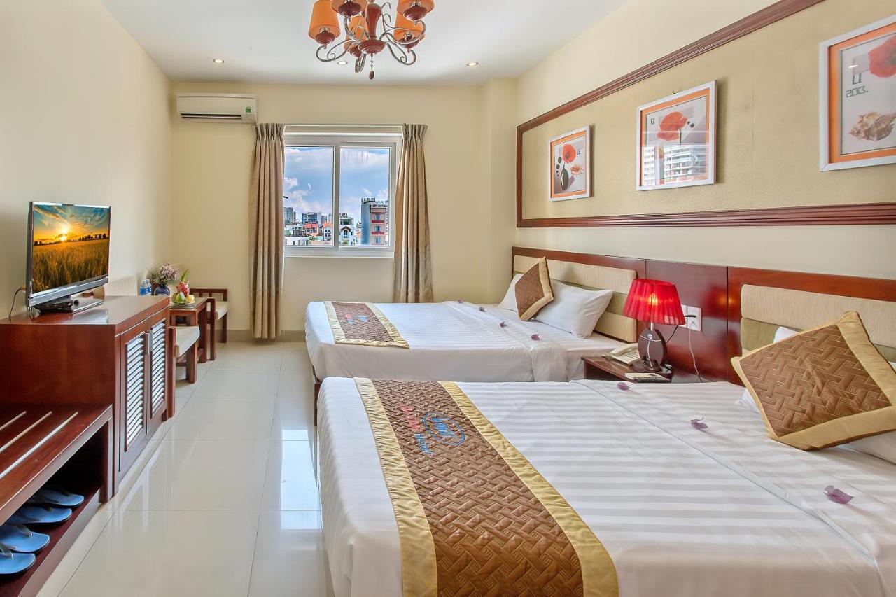 Gia Linh Hotel Da Nang Exterior foto